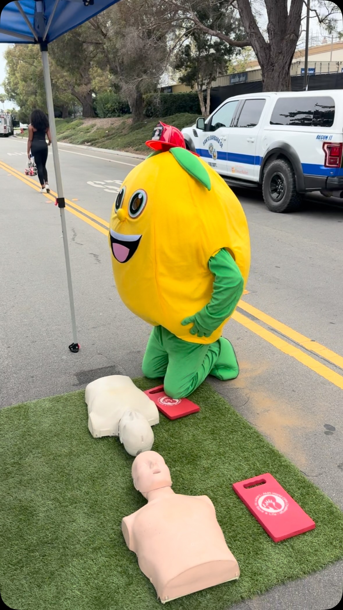 We need your help! 🍋 Is Zesty doing this right?! 🤨😂

Not to worry… on festival day, Zesty (and you!) will be surrounded by the professionals! 🚑🛟

Join us at the Goleta Lemon Festival, September 26 & 27, and experience the largest interactive Safety Street on the South Coast, presented by CMC Rescue! 🍋

Come learn, explore, and get hands-on with the people who help keep our community safe.

📍 Girsh Park
🍋 September 26 & 27

#GoletaLemonFestival #SafetyStreet #CMCRescue #Goleta #ZestyTheLemon